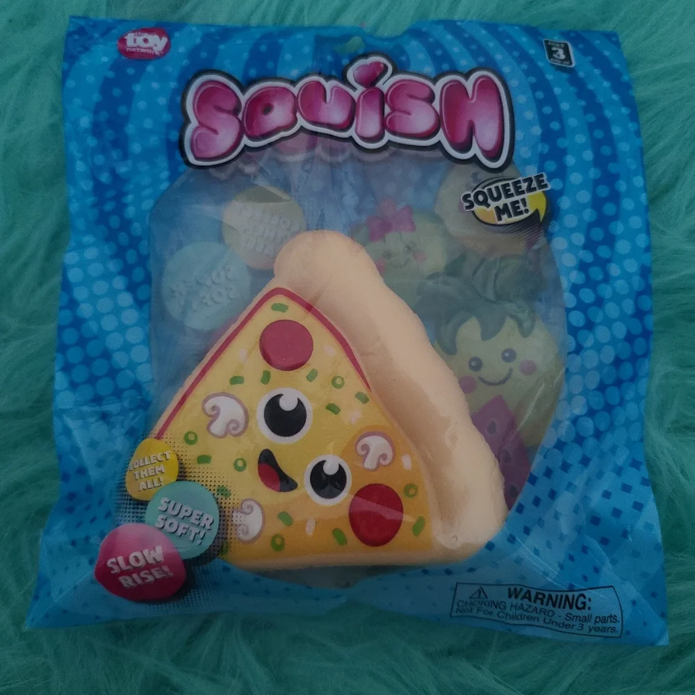 NIP SQUISH SLOW RISE PIZZA 3.75" - Picture 1 of 2